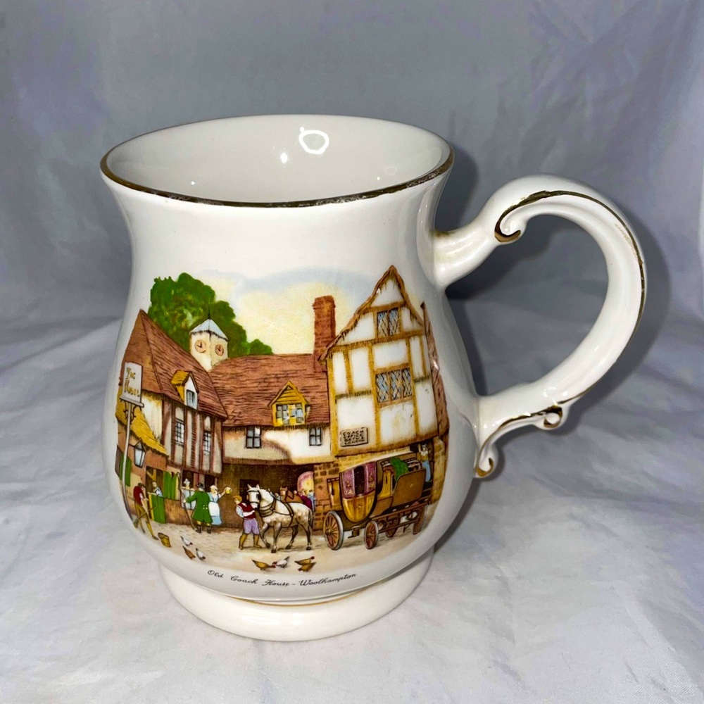 Vintage Sadler “Old Coach House-Woolhampton” footed beer stein